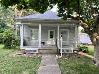 Foreclosed Home - 406 S HOPKINS ST, 61942