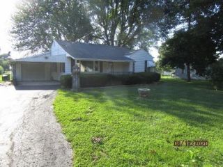 Foreclosed Home - 207 S Hazel, 61943
