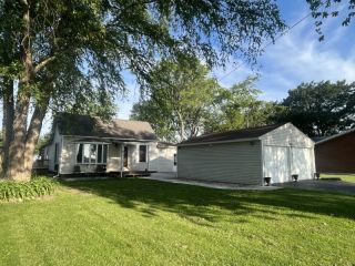 Foreclosed Home - 906 N COUNTY ROAD 800 E, 61953