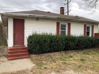 Foreclosed Home - 500 STOWELL AVE, 62002