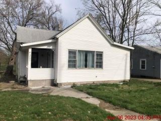 Foreclosed Home - 3001 ALBY ST, 62002
