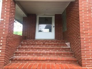 Foreclosed Home - 1013 BROWN ST, 62002
