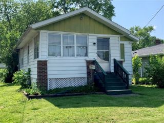 Foreclosed Home - 1902 ORCHARD BLVD, 62002