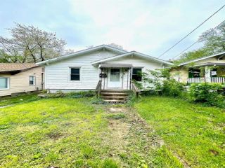 Foreclosed Home - 2709 SANFORD AVE, 62002