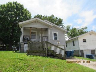 Foreclosed Home - 3413 BADLEY AVE, 62002