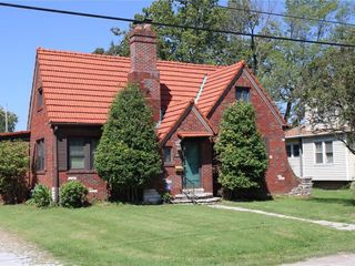 Foreclosed Home - 208 MICHIGAN AVE, 62002
