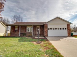 Foreclosed Home - 34117 SAILBOAT CT, 62012
