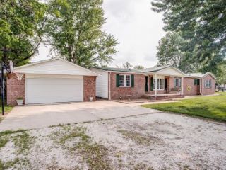 Foreclosed Home - 4011 ILLINOIS RIVER RD, 62013