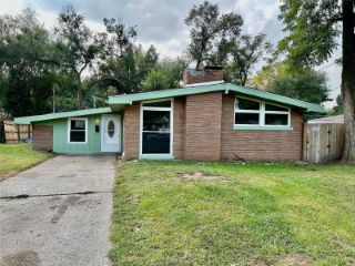 Foreclosed Home - 714 VALLEY DR, 62024