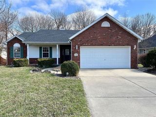 Foreclosed Home - 1902 BUTLER BLVD, 62025