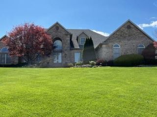 Foreclosed Home - 2004 GOLF COURSE VIEW DR, 62025