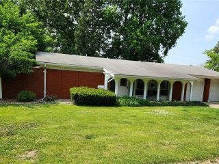 Foreclosed Home - 609 SUNSET DR, 62025