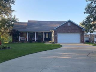 Foreclosed Home - 83 SHORE DR SW, 62025