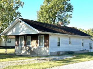 Foreclosed Home - 604 FRANCIS ST, 62033