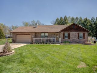Foreclosed Home - 115 KING OAK DR, 62035