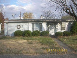 Foreclosed Home - 2812 DALE AVE, 62040