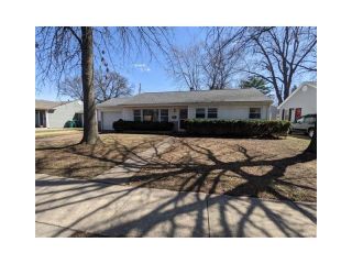 Foreclosed Home - 1626 Lindell Blvd, 62040