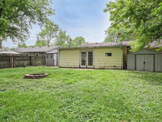 Foreclosed Home - 2824 FOREST AVE, 62040