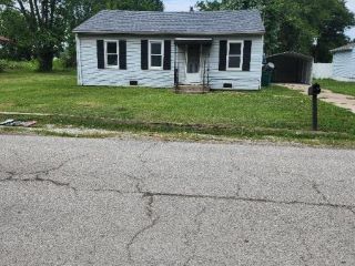 Foreclosed Home - 4761 WARNOCK AVE, 62040