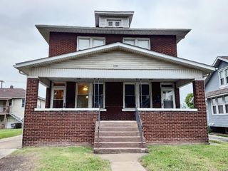 Foreclosed Home - 2305 BENTON ST, 62040