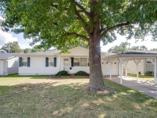Foreclosed Home - 2120 DAWN PL, 62040