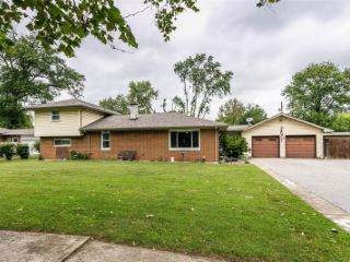 Foreclosed Home - 2525 PINE ST, 62040