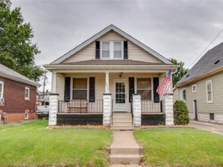Foreclosed Home - 2812 MADISON AVE, 62040