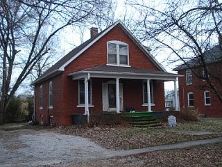 Foreclosed Home - 725 JEFFERSON ST, 62049