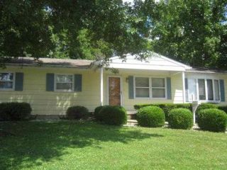 Foreclosed Home - 709 LINCOLN AVE, 62052