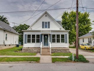 Foreclosed Home - 207 E ARCH ST, 62052