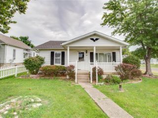 Foreclosed Home - 701 HARRISON ST, 62052