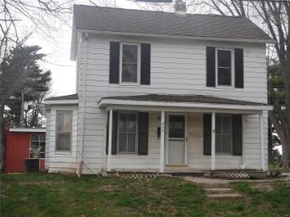 Foreclosed Home - 805 E ARCH ST, 62052