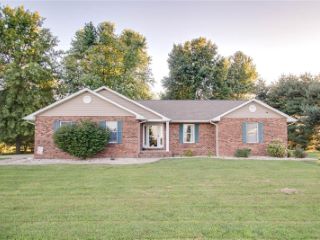 Foreclosed Home - 27539 KRISTIE LN, 62052