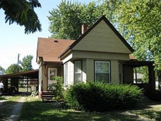 Foreclosed Home - 1425 N MONROE ST, 62056