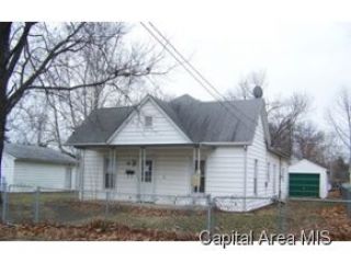 Foreclosed Home - 315 N WALNUT ST, 62056