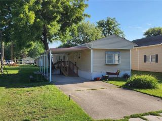 Foreclosed Home - 305 E 2ND NORTH ST, 62069