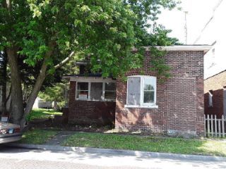Foreclosed Home - 114 S PINE ST, 62075