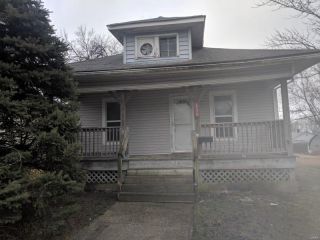 Foreclosed Home - 129 W 3rd St, 62084