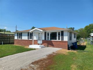 Foreclosed Home - 119 SINCLAIR AVE, 62087