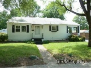 Foreclosed Home - 620 N 3RD ST, 62095