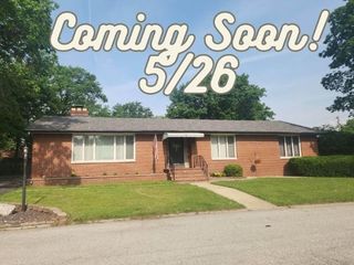 Foreclosed Home - 716 PURVIS DR, 62095