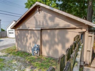 Foreclosed Home - 158 E ACTON AVE, 62095