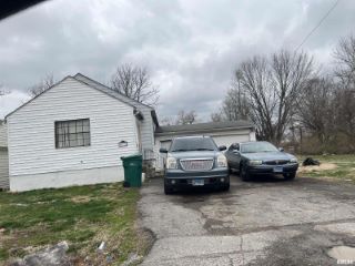 Foreclosed Home - 745 N 72ND ST, 62203