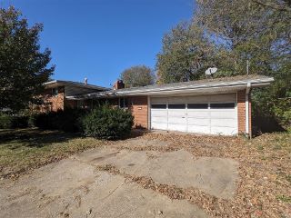 Foreclosed Home - 4 HILLTOP VW, 62203
