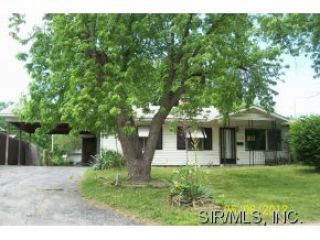 Foreclosed Home - 115 SAINT ROBERT DR, 62206