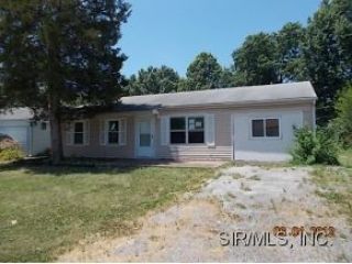 Foreclosed Home - 731 SAINT NORBERT DR, 62206
