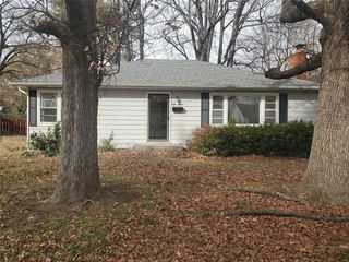 Foreclosed Home - 813 PRESTON LN, 62206