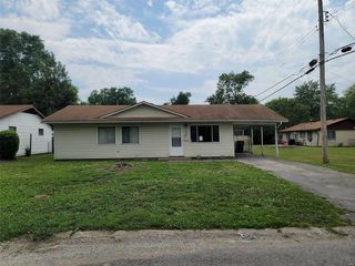 Foreclosed Home - 1150 HALLORAN ST, 62206
