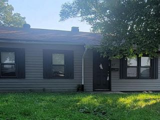 Foreclosed Home - 37 W ADAMS DR, 62206