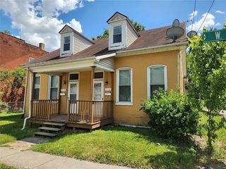 Foreclosed Home - 516 W C ST, 62220